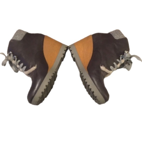 Cole  Haan Henson Winter Waterproof Leather Charcoal wedge booties size 11B - Picture 16 of 16